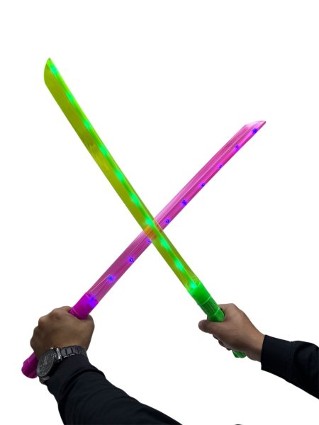 سيف مضيء مع صوت