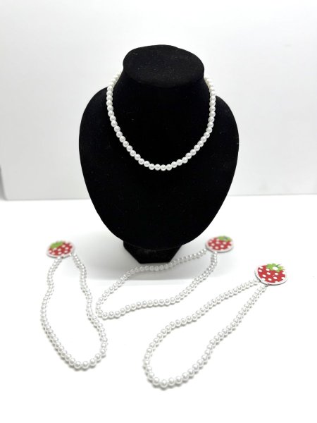 عقد لولو خرز