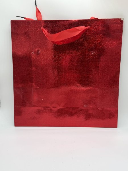 اكياس كرتون احمر لميع 29سم*29سم*11سم