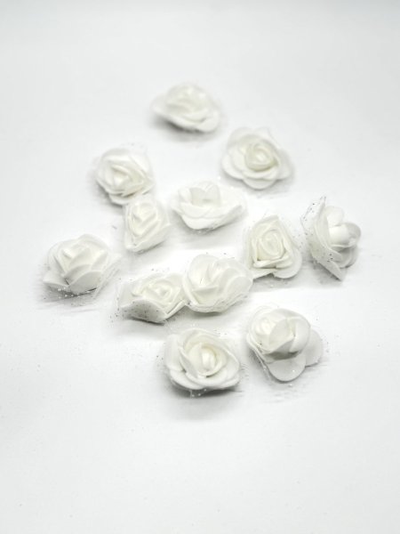 فلل ابيضّ 500 وردة