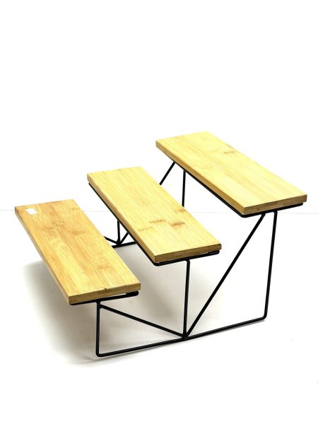 ستاند خشب حديد